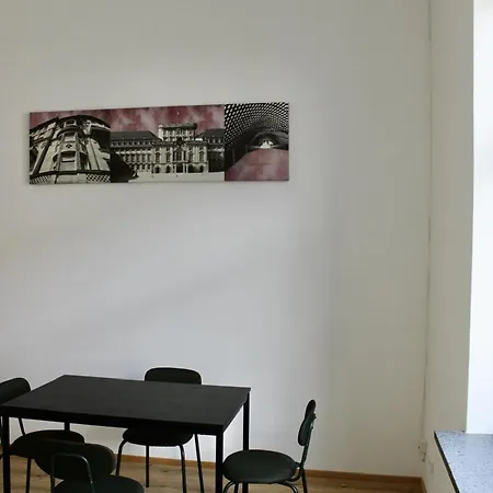 24h Self Check-in By H&h * Linz