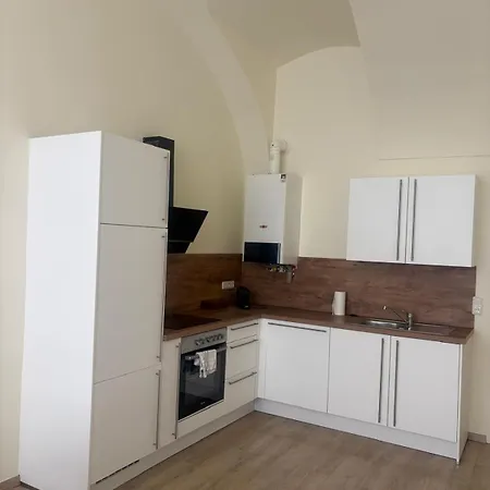 Apartament 24h Self Check-in By H&h