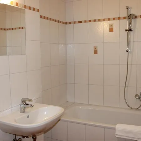24h Check-in Apartment *