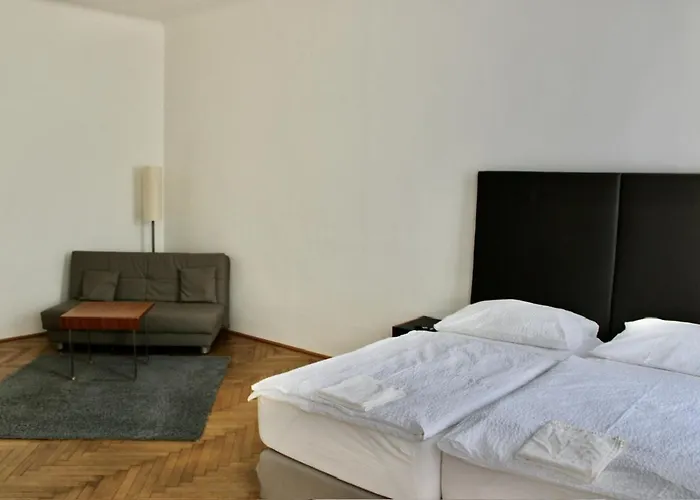 24h Self Check-in By H&h Apartman